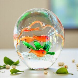 Glass Blown Fish Aquarium Paperweight 2.75" High Art Glass